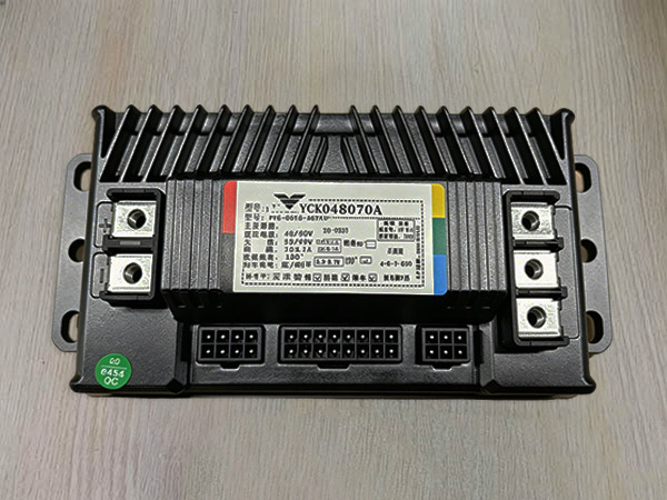 免线12管60/72V控制器