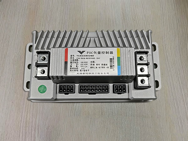 免线12管48/60V控制器